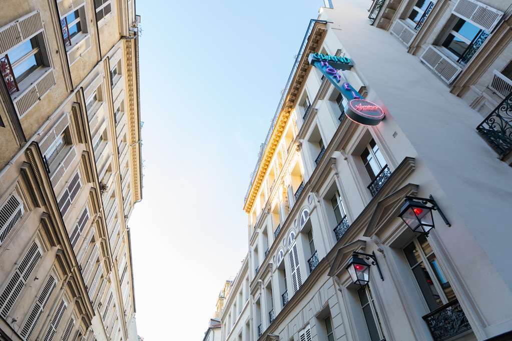Hotel Grand Amour Paris Eksteriør bilde